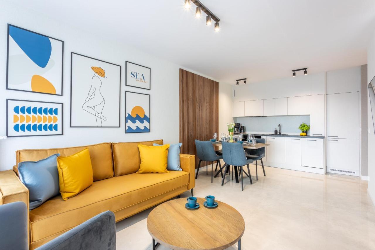 Ambria Apartments Sun Towers 슈비노우이스쳬 외부 사진