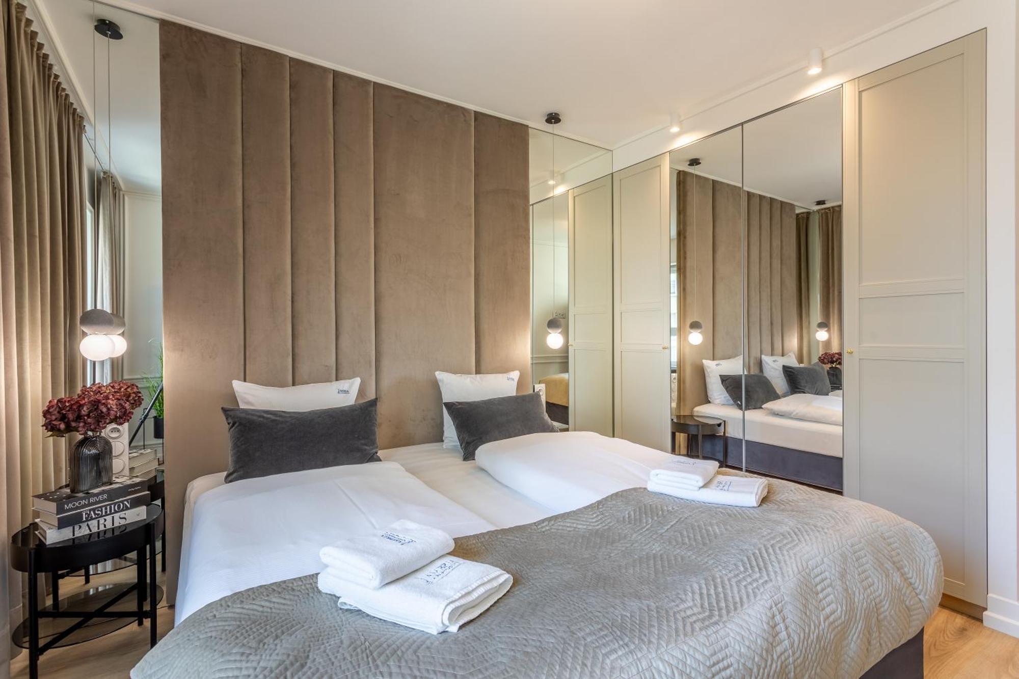 Ambria Apartments Sun Towers 슈비노우이스쳬 외부 사진