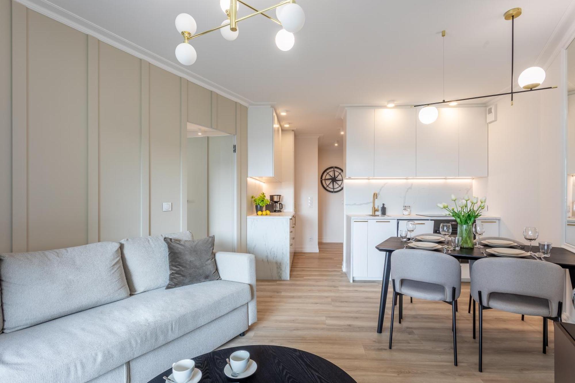 Ambria Apartments Sun Towers 슈비노우이스쳬 외부 사진
