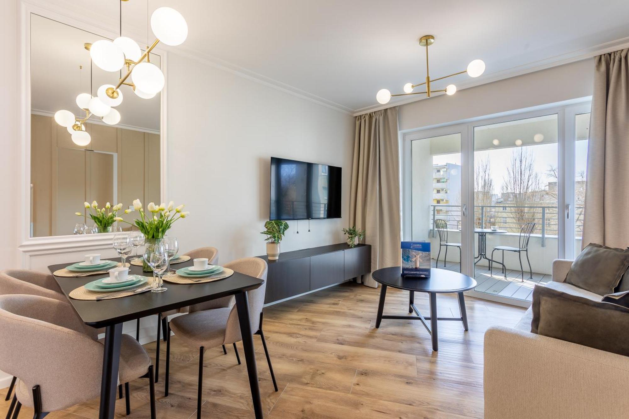 Ambria Apartments Sun Towers 슈비노우이스쳬 외부 사진